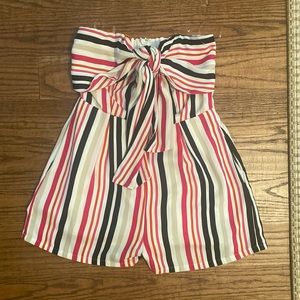 DO+BE Pink and Black stripe Romper size Small